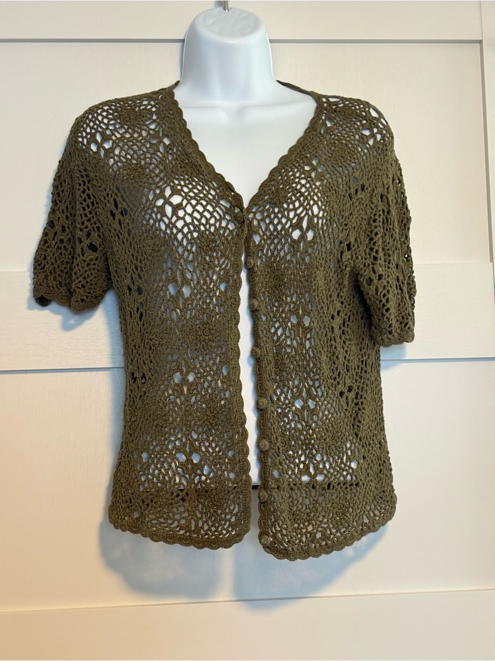 Apostrophe Olive Crochet Short-Sleeve Cardigan